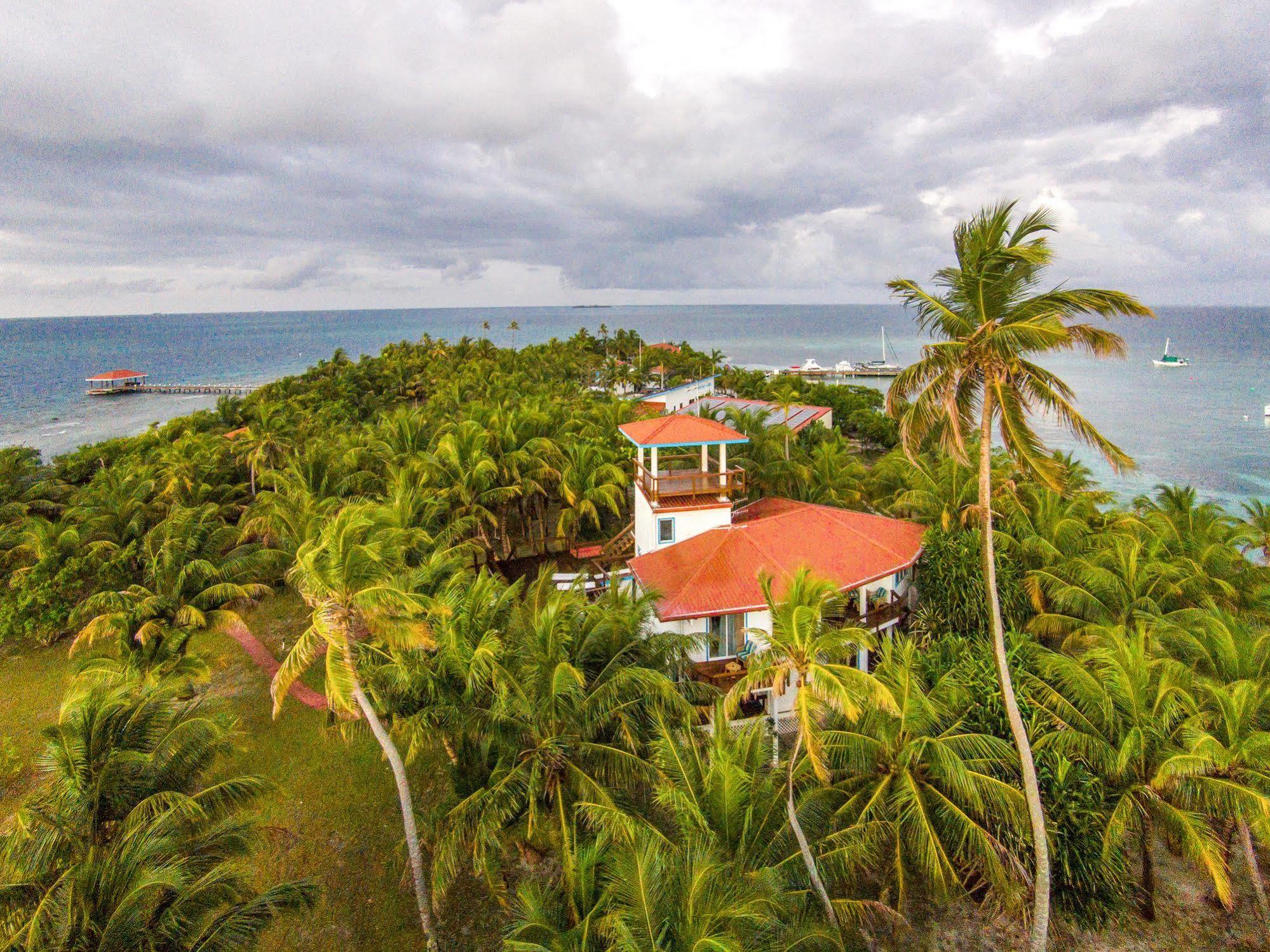Hatchet Caye Island Resort (Adults Only) Placencia エクステリア 写真