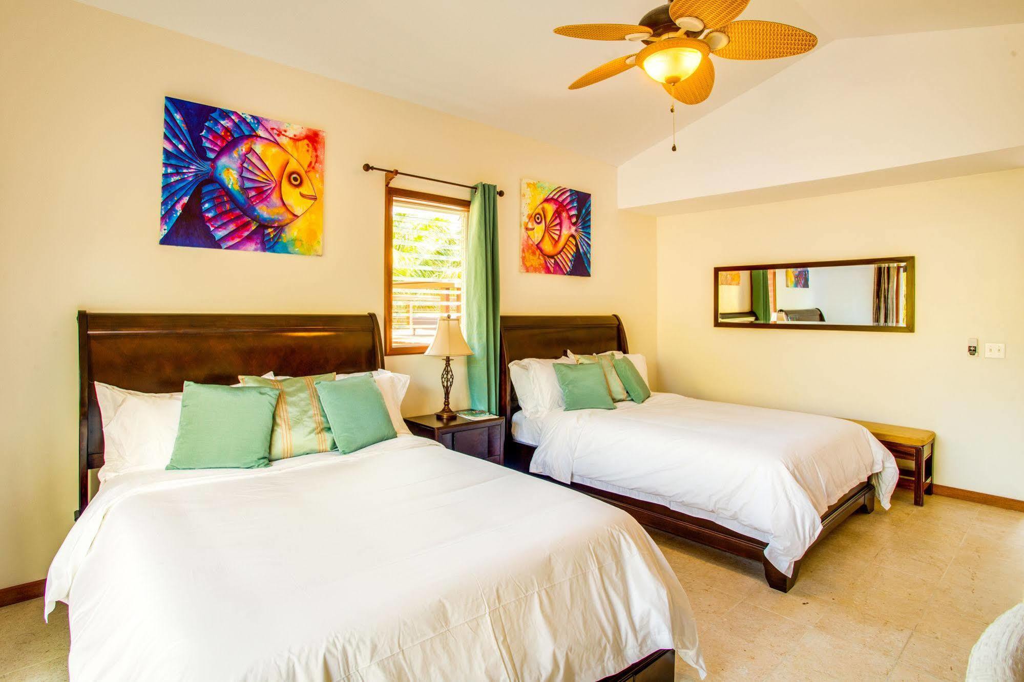 Hatchet Caye Island Resort (Adults Only) Placencia エクステリア 写真