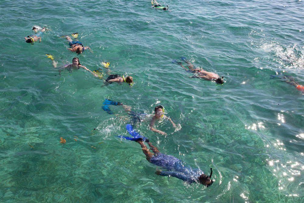 Hatchet Caye Island Resort (Adults Only) Placencia エクステリア 写真